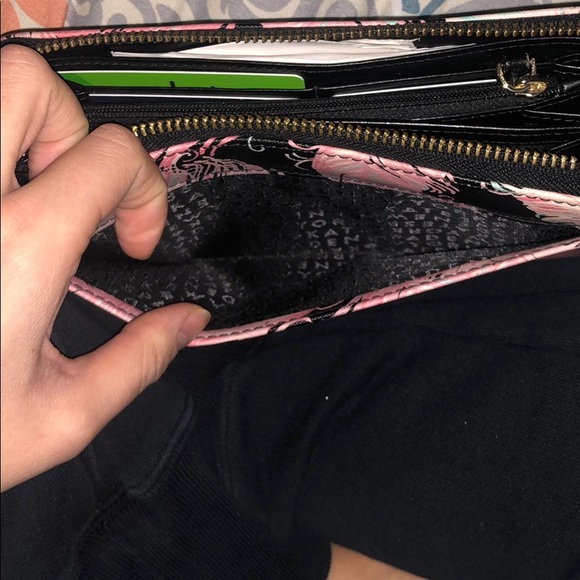 Kate Spade Wallet - Picture 4 of 4